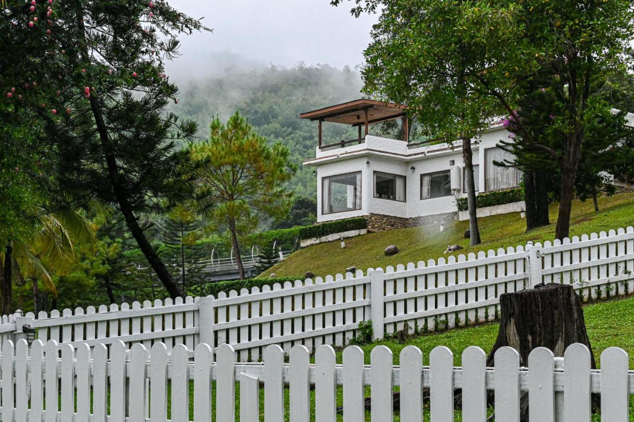 Swiss Valley Hip Resort Suan Phueng Exterior photo
