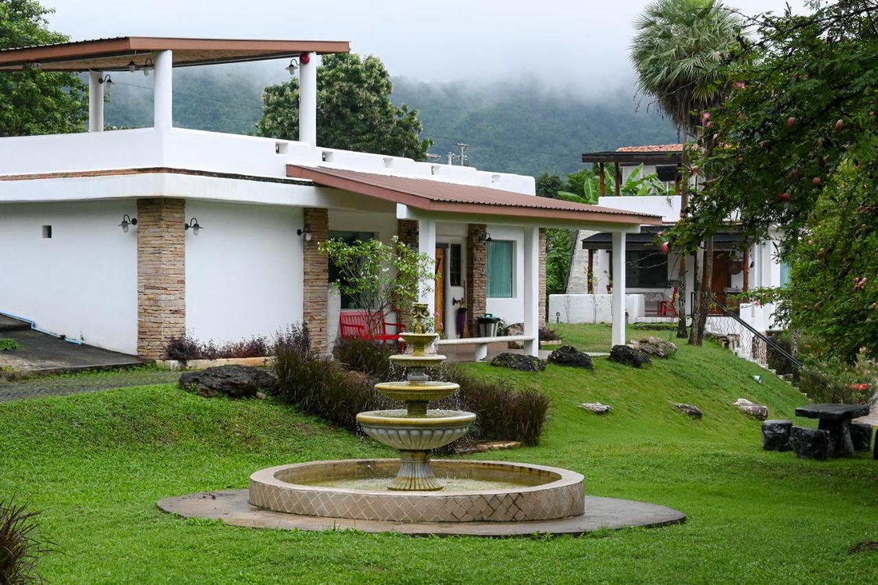 Swiss Valley Hip Resort Suan Phueng Exterior photo