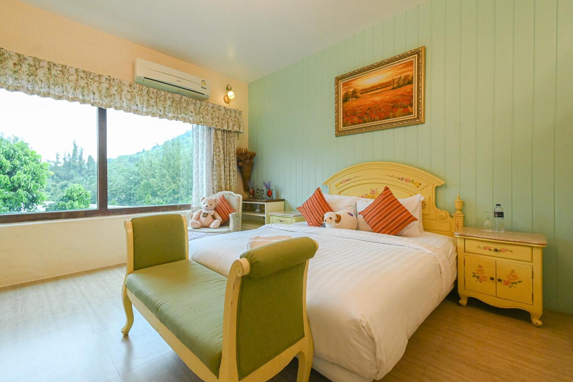 Swiss Valley Hip Resort Suan Phueng Room photo