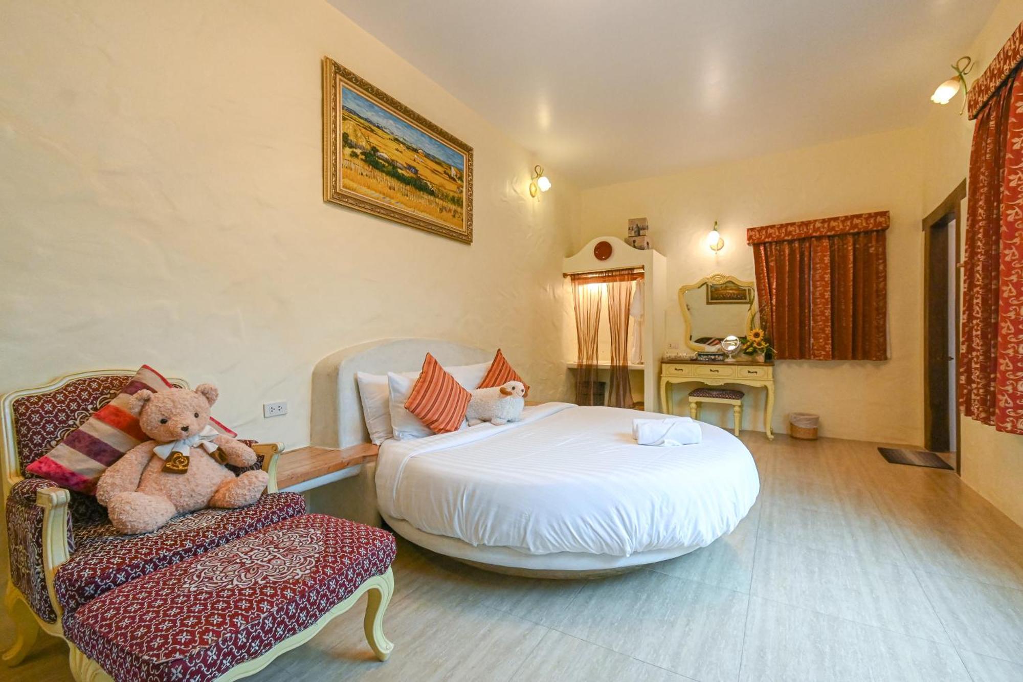 Swiss Valley Hip Resort Suan Phueng Room photo