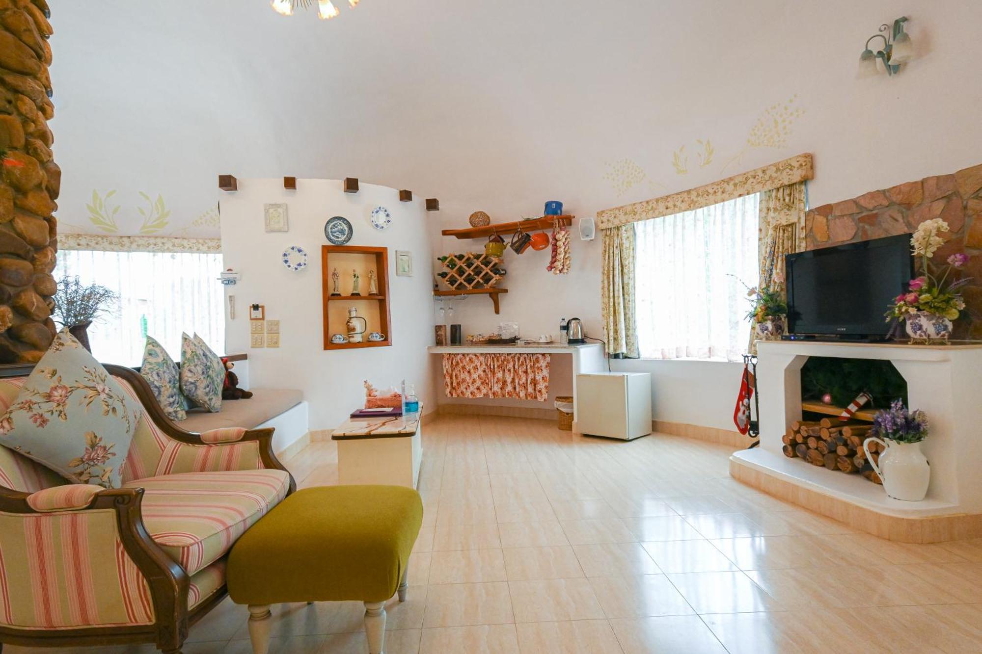 Swiss Valley Hip Resort Suan Phueng Room photo