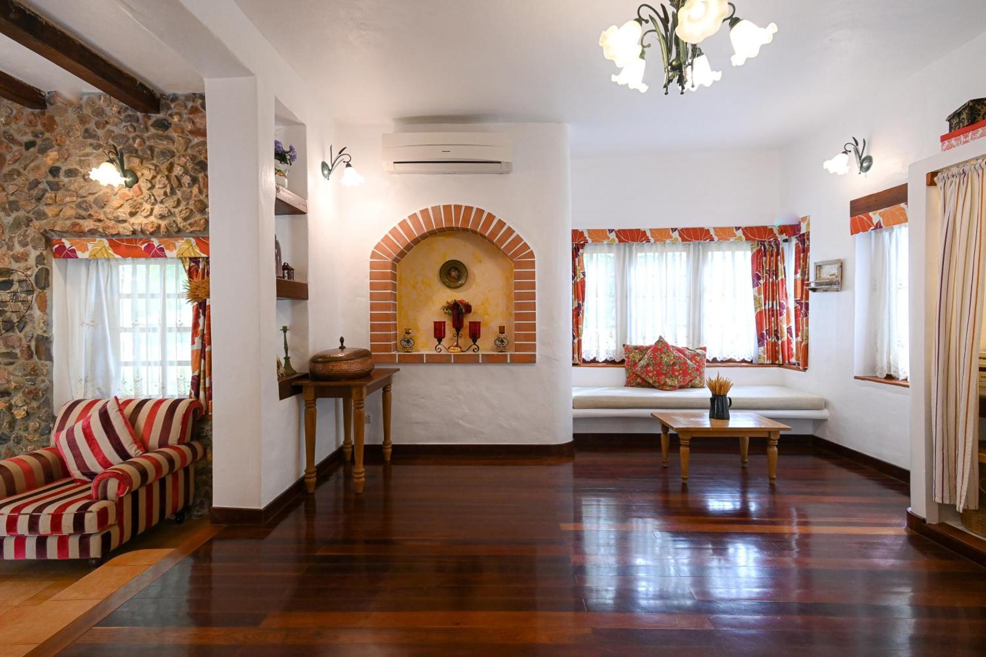 Swiss Valley Hip Resort Suan Phueng Room photo