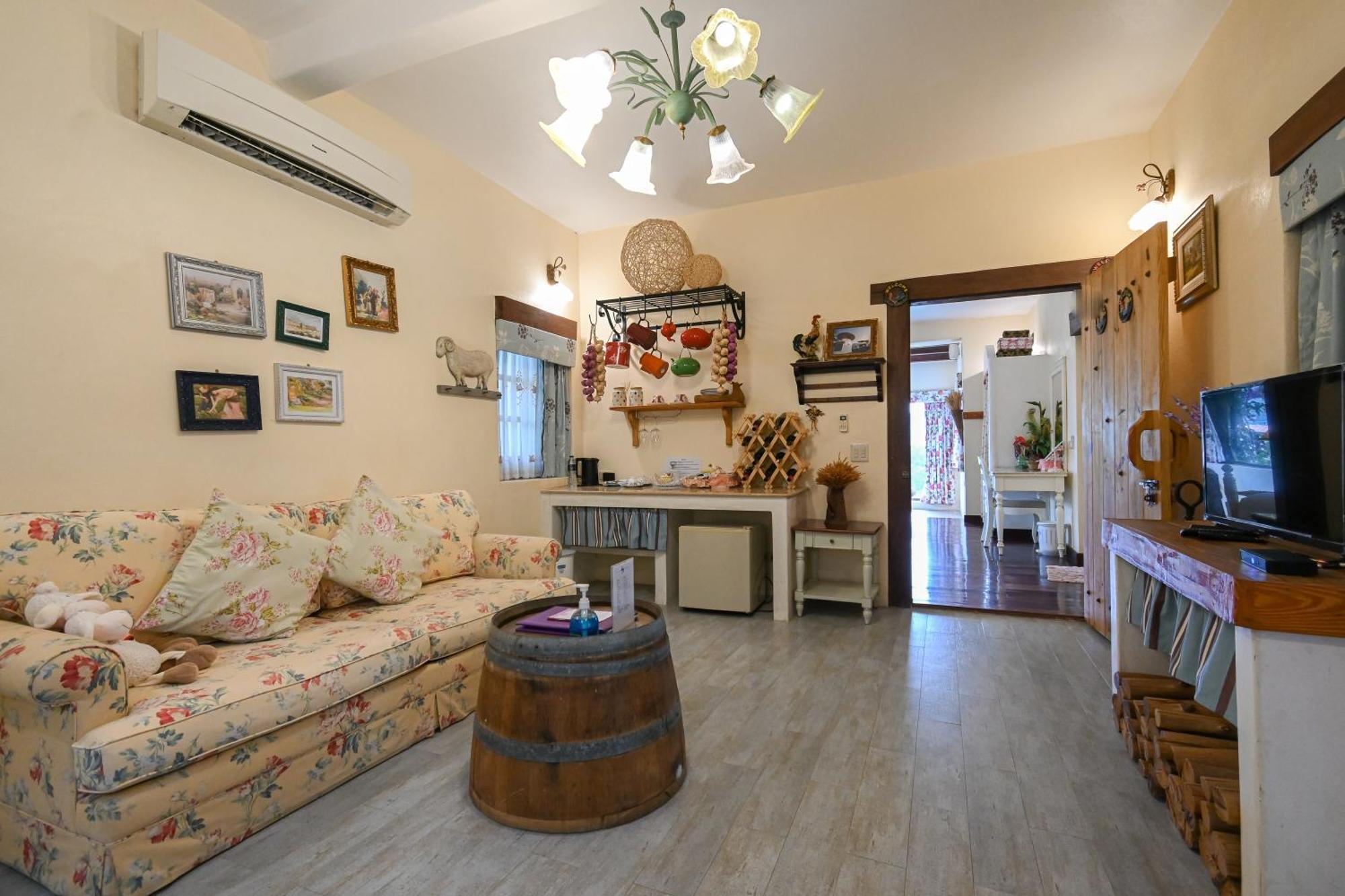 Swiss Valley Hip Resort Suan Phueng Room photo